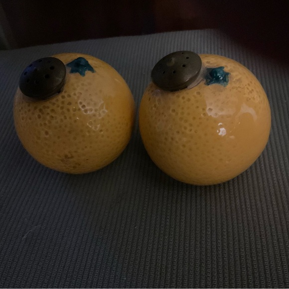 Mcm lemon S&P Shakers - Picture 2 of 3